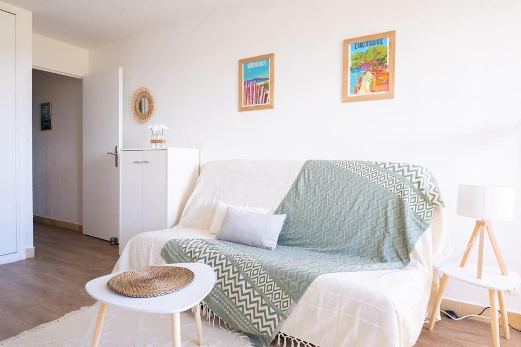 Charmant A 600 M Des Plages Proche Des Commerces Lesclesdenicole 카르쿠에이란느 외부 사진